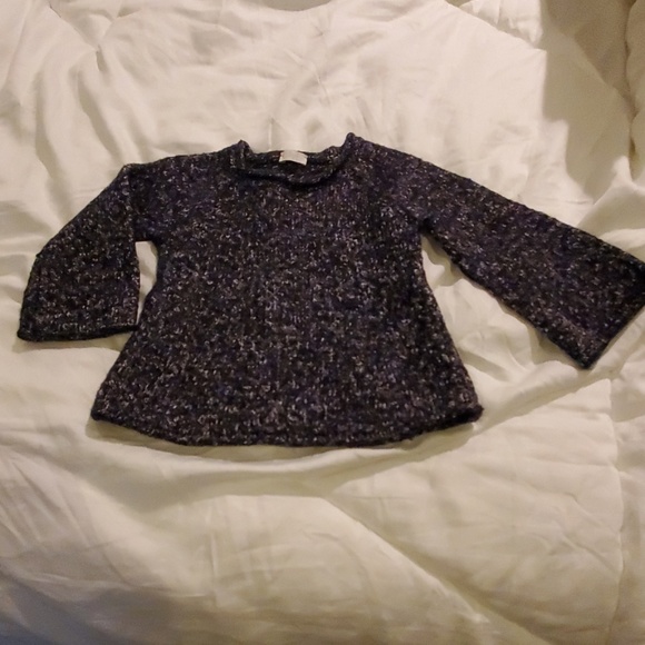 Girl's sweater - Picture 1 of 3